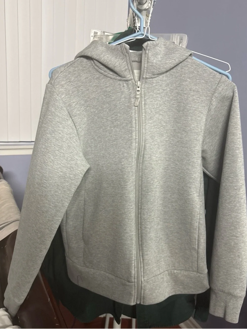 Uniqlo Light Gray Full-Zip Hoodie - Picture 1 of 2